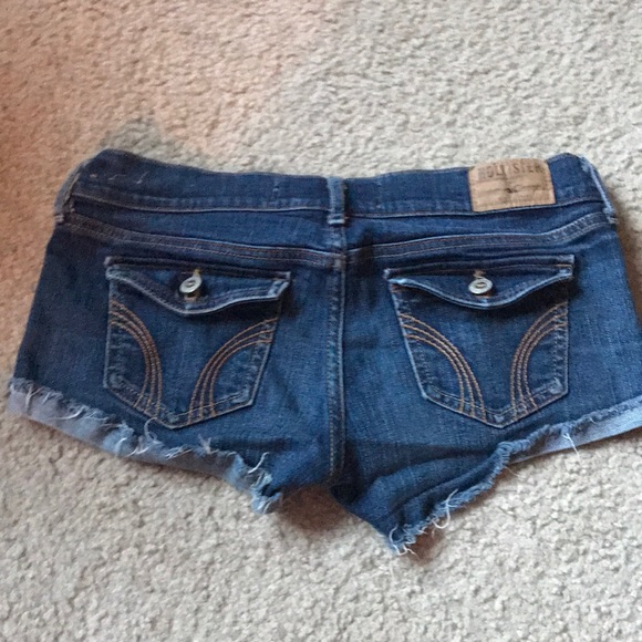 Shorts - Picture 2 of 2